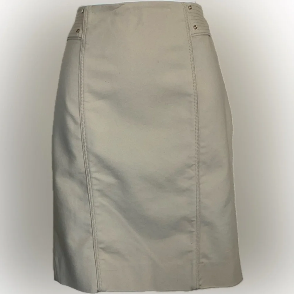 White House Black Market whbm white